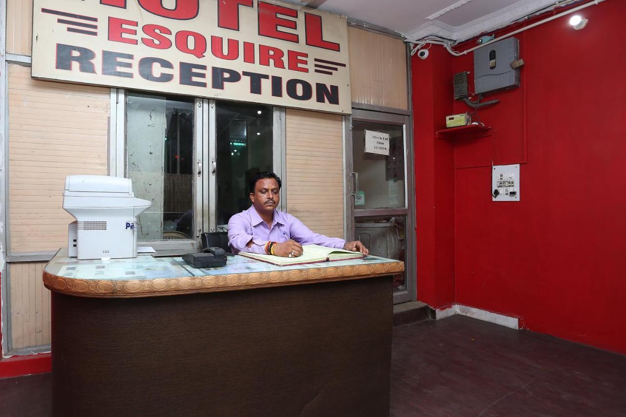 Oyo 39830 Hotel Esquire Meerut Eksteriør billede